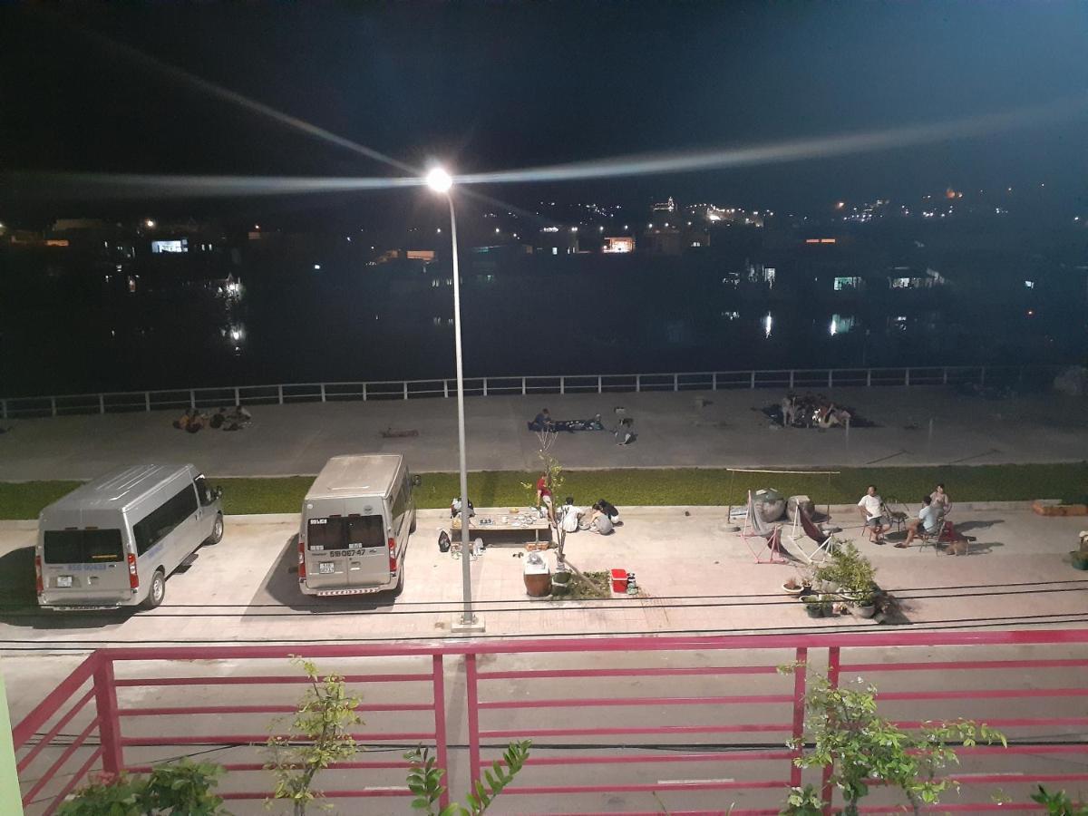 Homestay Chau Trieu - Phan Thiết Zewnętrze zdjęcie